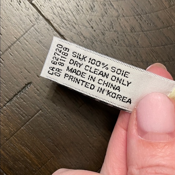 Oscar de la Renta Yellow and Brown Floral Scarf - Picture 3 of 3